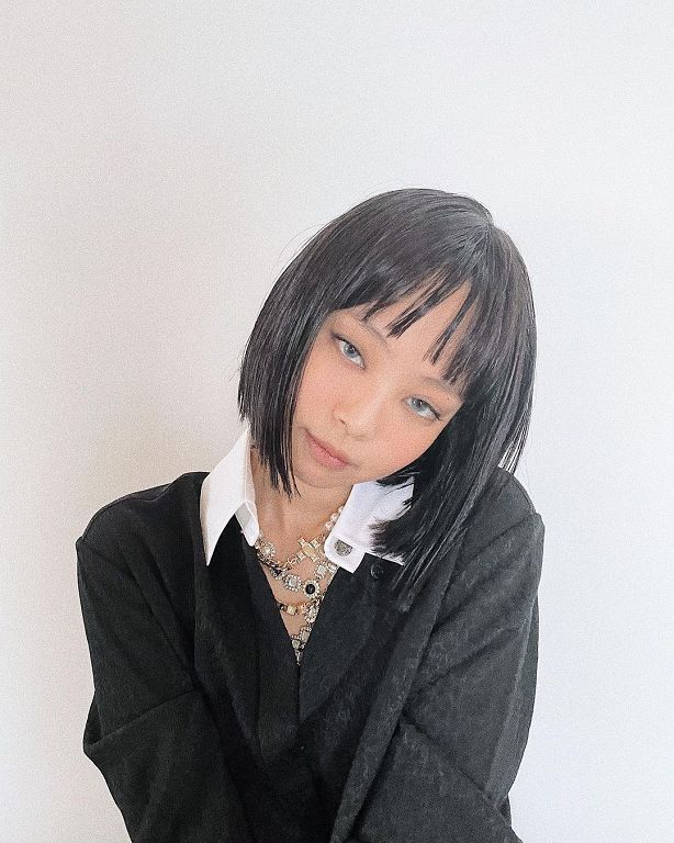 掰了長髮!Jennie「耳上3公分」激短髮造型曝光