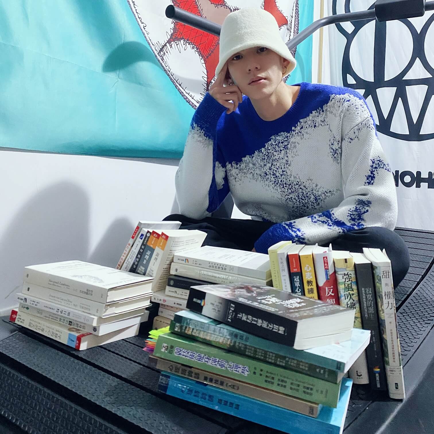 超模杜威斜槓饒舌歌手推新歌！「歌詞太暗黑」遭中國禁播