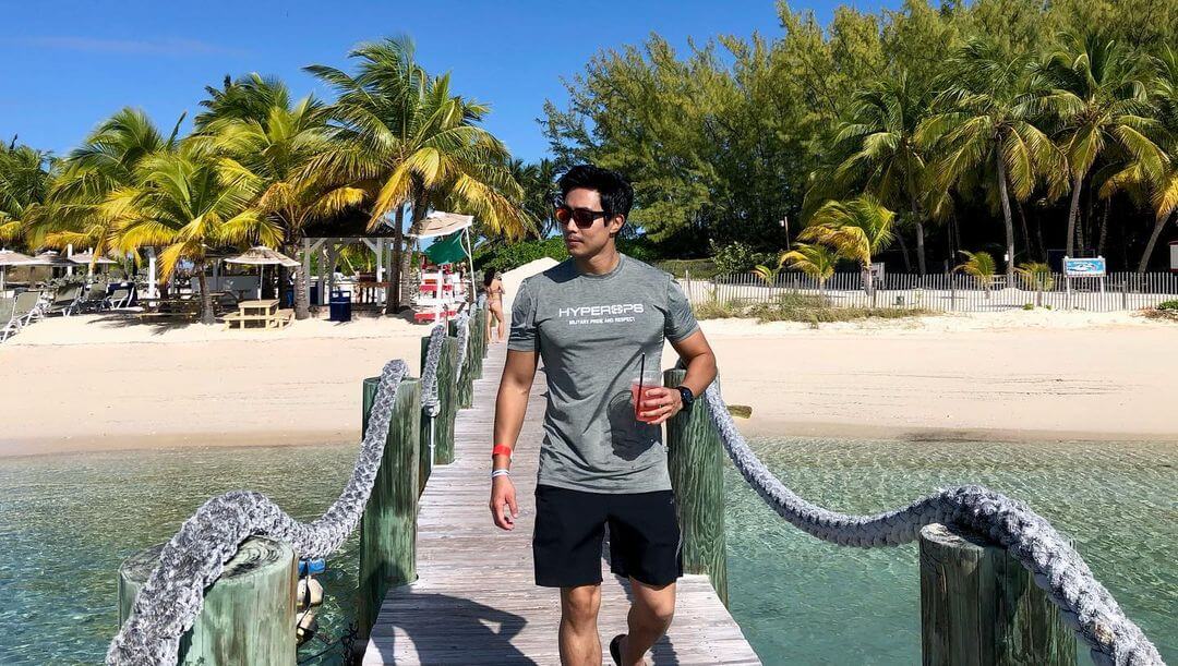 瘋狂被傳戰死！李根大尉「親發文」曝現況：我真的很忙