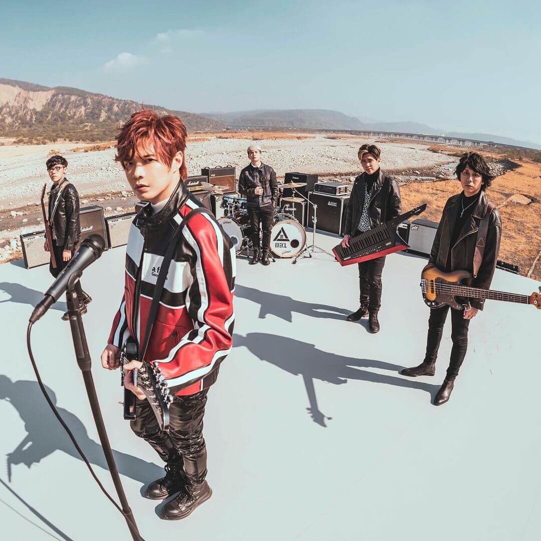 第一次拿下年度風雲歌手!艾薇「首唱新歌」:因疫情陷入低潮期