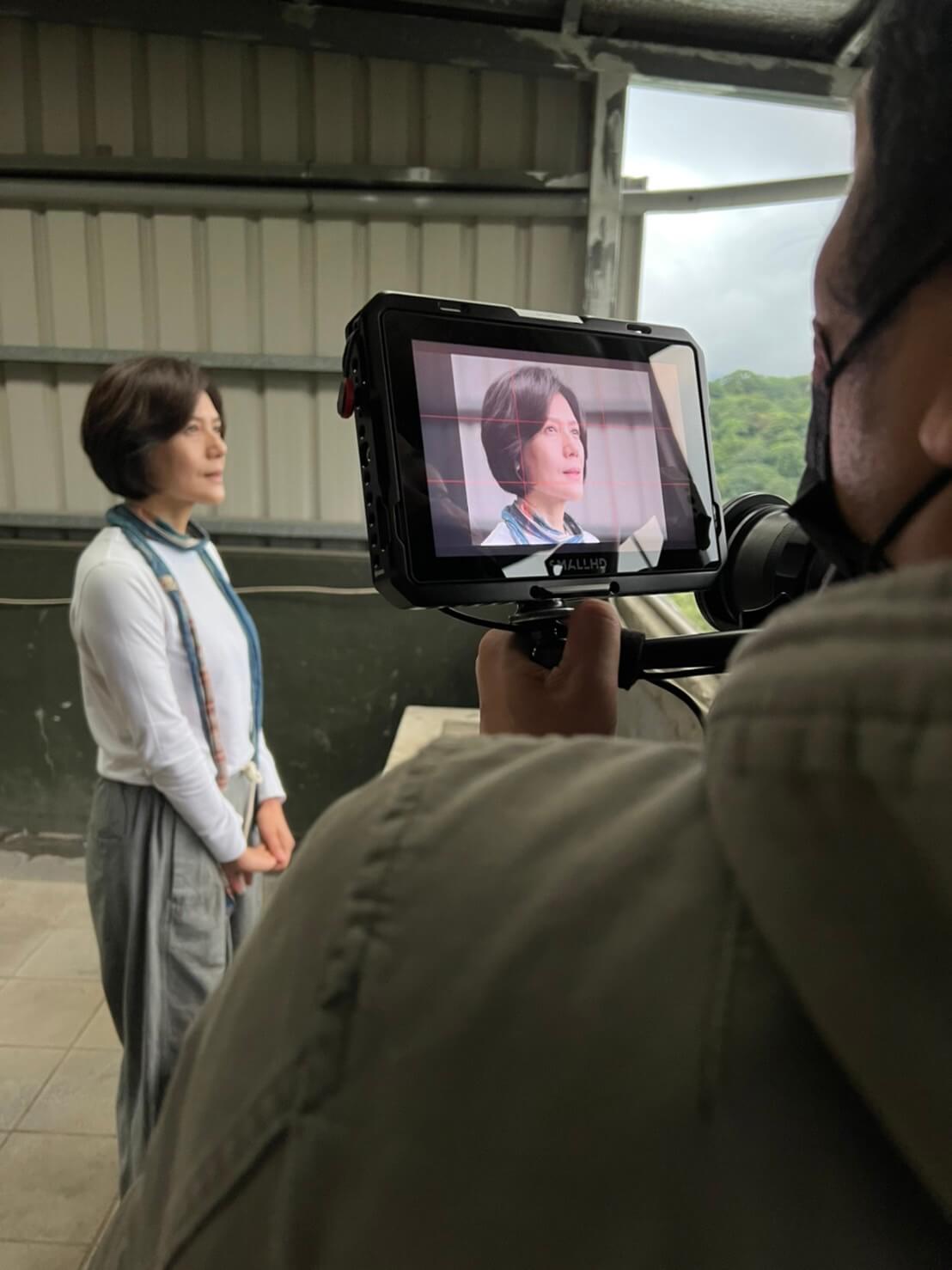 超模杜威斜槓饒舌歌手推新歌！「歌詞太暗黑」遭中國禁播