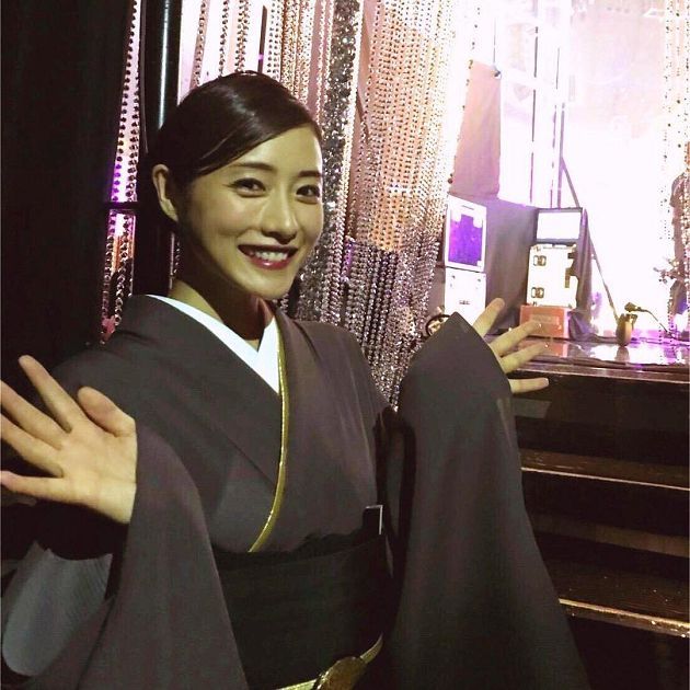 新婚才3個月!石原聰美「進劇組第一天」爆確診 完全無症狀