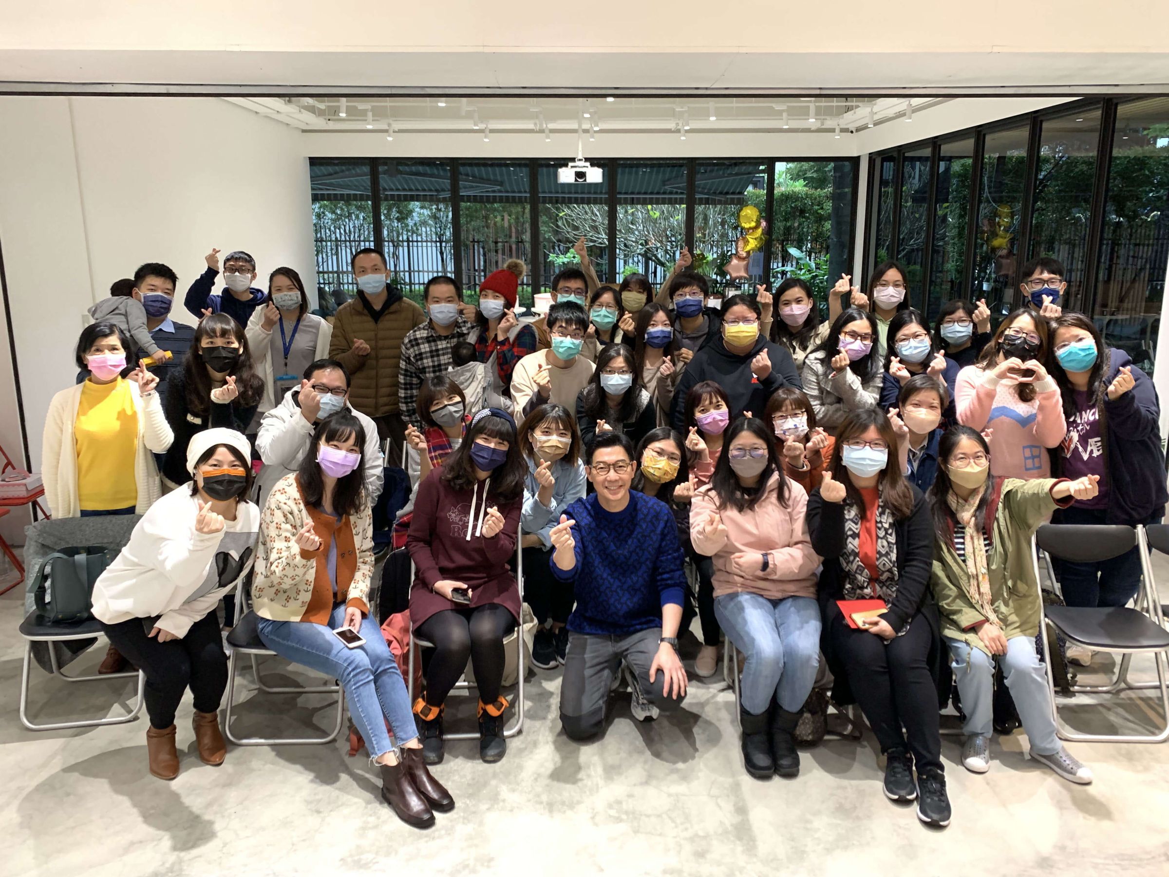 品冠揪粉絲提前「慶生相見歡」!寵粉彈唱多首經典情歌
