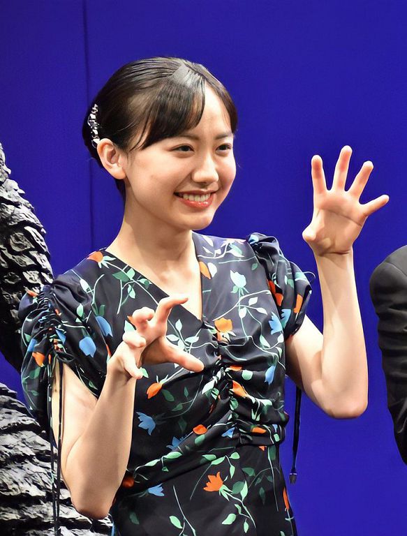 長大了!「天才童星」蘆田愛菜挨轟很假 17歲近況曝光