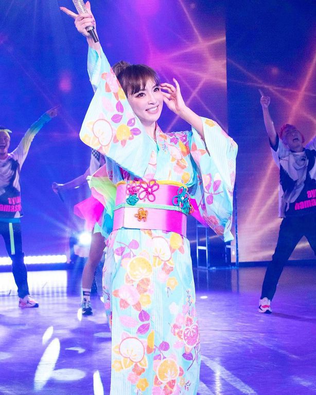 挺7月肚被迫隔離！濱崎步「樂手爆確診」演唱會取消　