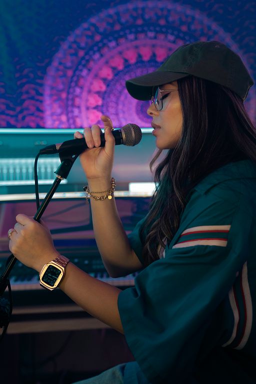 母女首度同曲合體！蔡詩芸《NO REGRETS》　復古融合嘻哈保證炸耳