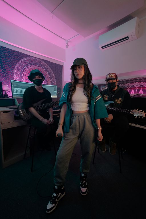 母女首度同曲合體！蔡詩芸《NO REGRETS》　復古融合嘻哈保證炸耳