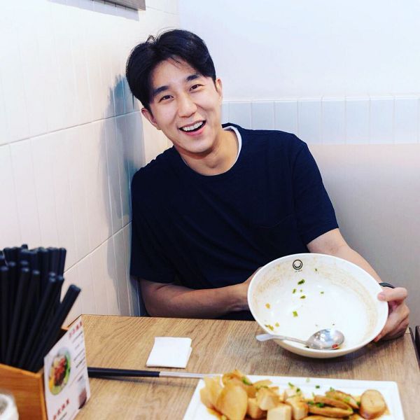 名字突換副導演！房祖名電影「殺青三年」悄上映　網：以為認不出來？