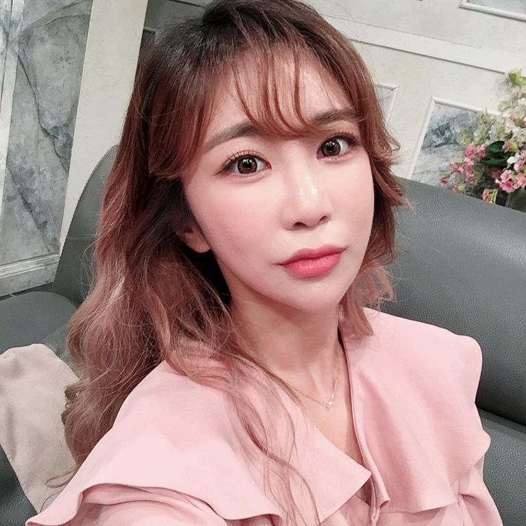 畫面全被剪掉！《順風婦產科》金成恩「9歲買房」近況曝光