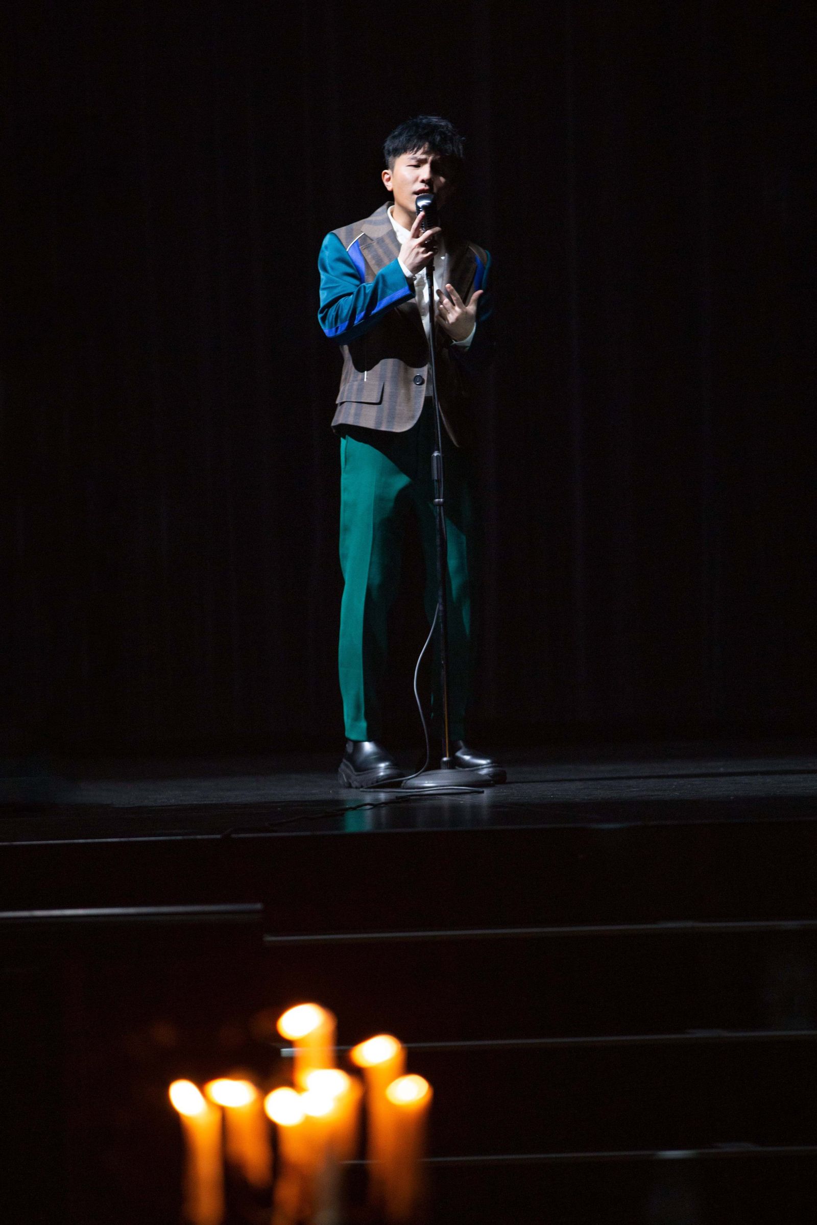 小宇自虧自閉體質! 「偶爾會躲起來看劇」充飽電再出發