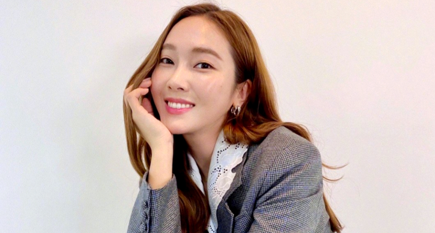 因朝鮮族被罵翻！Jessica「大動作改微博簡介」　繁體全變簡體      