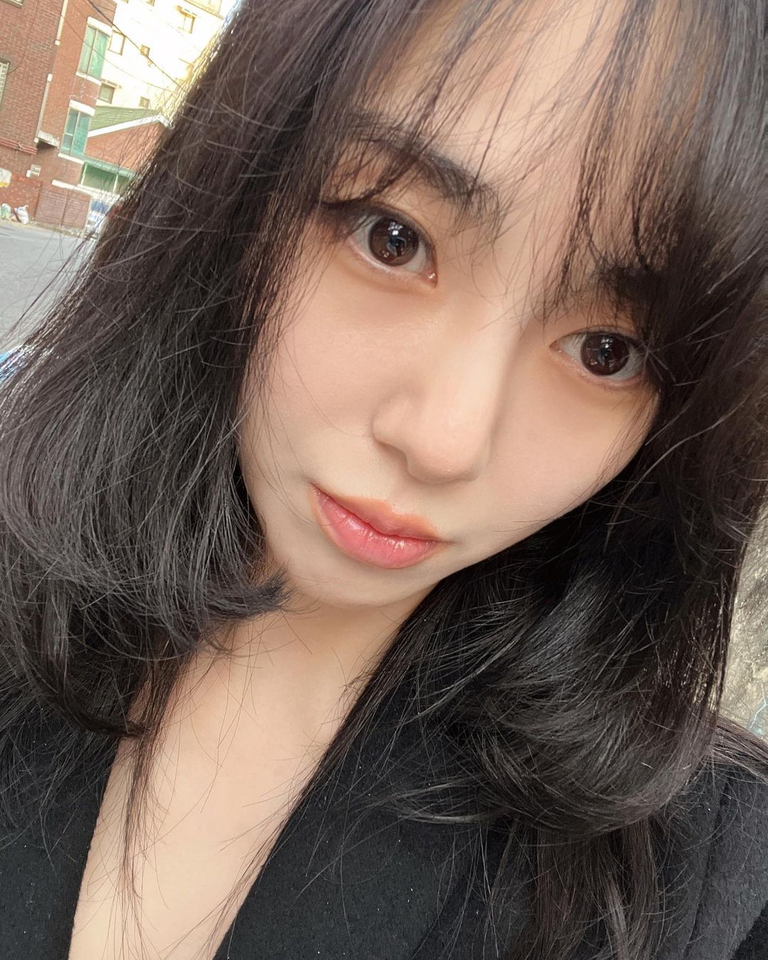 以為在家工作爽賺高薪！前AOA珉娥「陪聊打工」遇詐騙損失35萬　遭勒索要求成員私密照