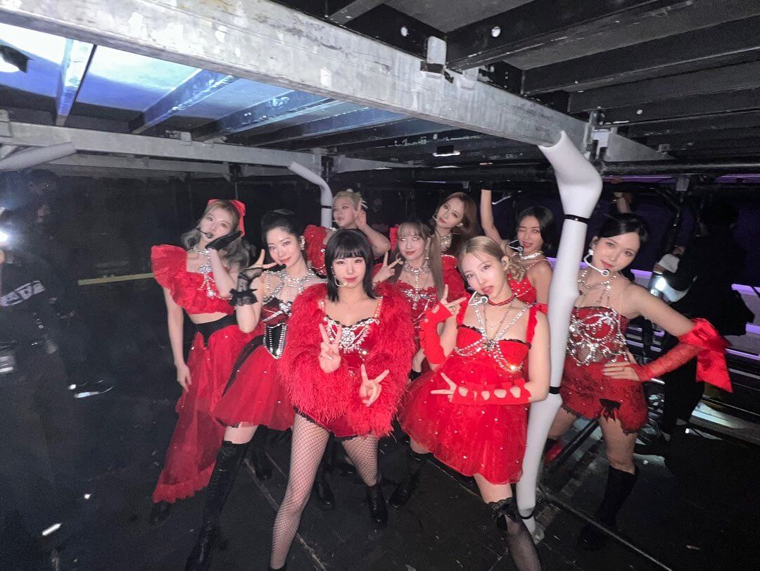 TWICE演唱會唱完SANA爆確診！經紀公司急發聲　粉絲憂8團員病毒潛伏