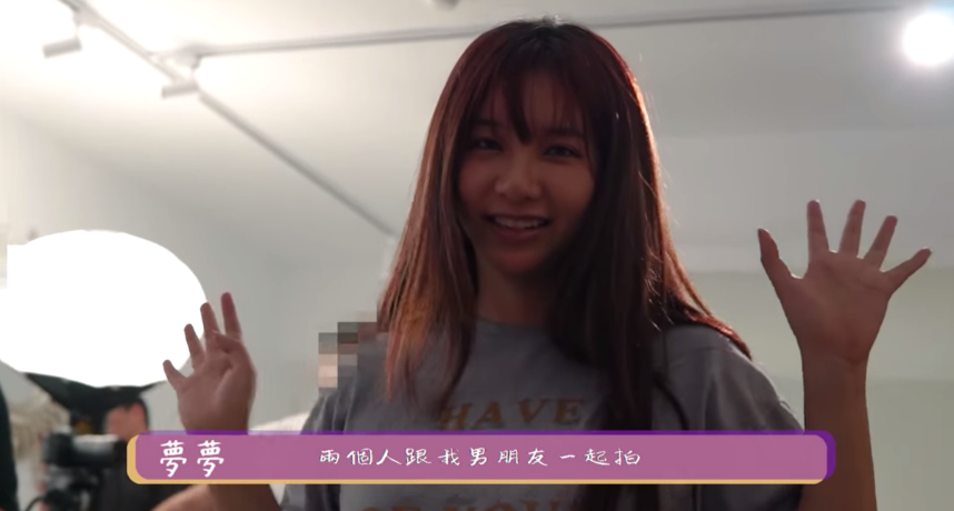 被譽為「色情直播界第一人」的吳夢夢，因樣貌甜美，加上肉感可愛的外型，受到許多粉絲追隨。先前就傳出她與日本成人片大廠SOD簽約，即將推出2支成人片，而吳夢夢本人也豪邁喊話表示：「台灣女優的生涯里程碑，由我創造！」  日前吳夢夢在YT上傳一支名為《雙11拍攝 表姊妹！最大陣仗的一次！》並告知觀眾自己的表妹是「真的有下場」，而男主角的部分依樣是由男友擔任。   片中吳夢夢與表妹一樣是飾演姐妹的角色，而兩人的台詞也相當勁爆，而男友「熊吉」則是有些尷尬的在一旁傻笑，這樣的SOD劇情讓粉絲們都超期待，紛紛留言敲碗：「拜託告訴我去哪買！」、「這部片什麼時候上」、「絕對用新台幣支持」、「有生以來第一次看到這麼真實的姐妹丼」。 在這支幕後花絮中，吳夢夢仍神秘的幫表妹以及男友的臉上打碼，她接受《ETtoday新聞雲》採訪時表示：「其實妹妹很常接受節目專訪，在網路上也小有名氣，是認的出來的人。」  此外觀眾也相當好奇究竟表妹會不會將來也想往女優的道路發展，吳夢夢則回應：「如果未來表妹也有興趣當女優的話，「很樂意幫她導流量