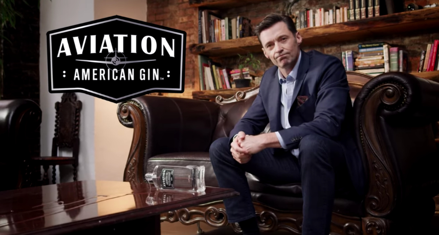 但休傑克曼看完後才發現自己「挫賽」了，原來休傑克曼在影片中不但痛罵：「萊恩雷諾斯無疑是一個XXXX的混蛋… 但他的琴酒還不錯，我一定要喝看看」，接下來休傑克曼竟然無情把整瓶酒打翻在桌上，讓萊恩體會到了什麼叫做「真心換絕情」，網友們看完也笑到翻掉。