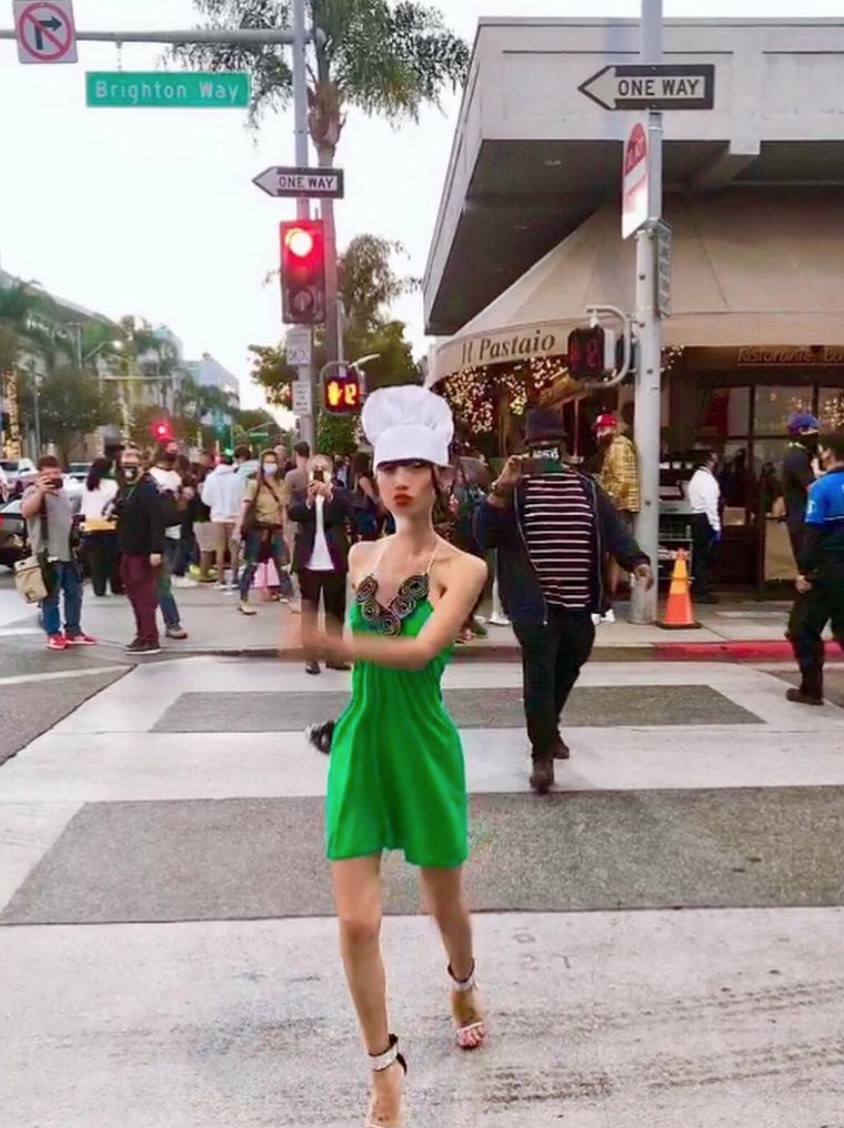 圖片來源/白靈IG