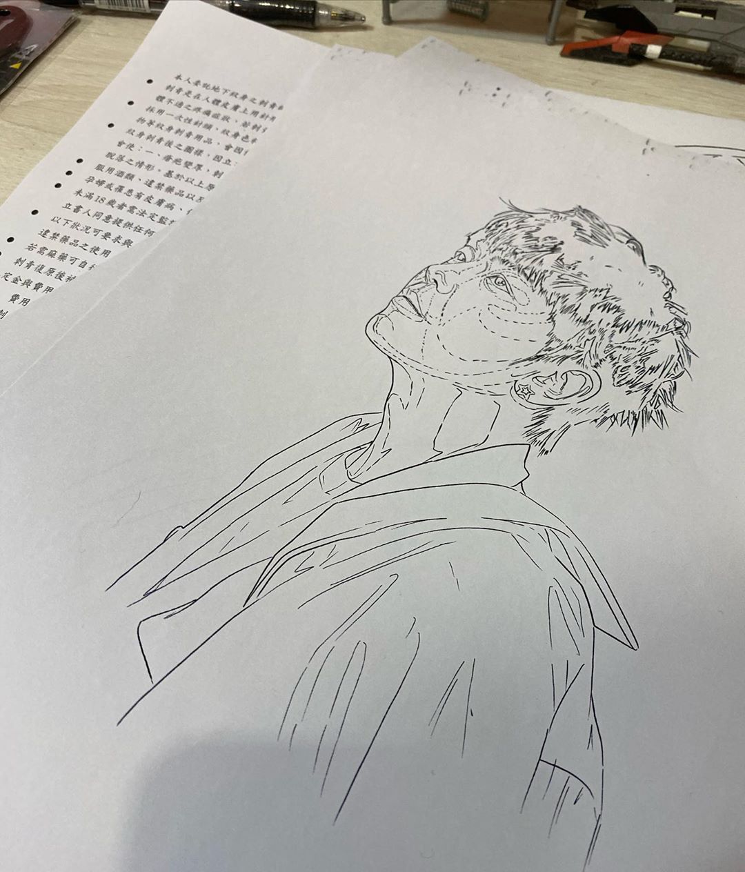 小鬼「抬頭望天」永留妹夫身上!一聲「葛格」引網友淚崩:最美刺青