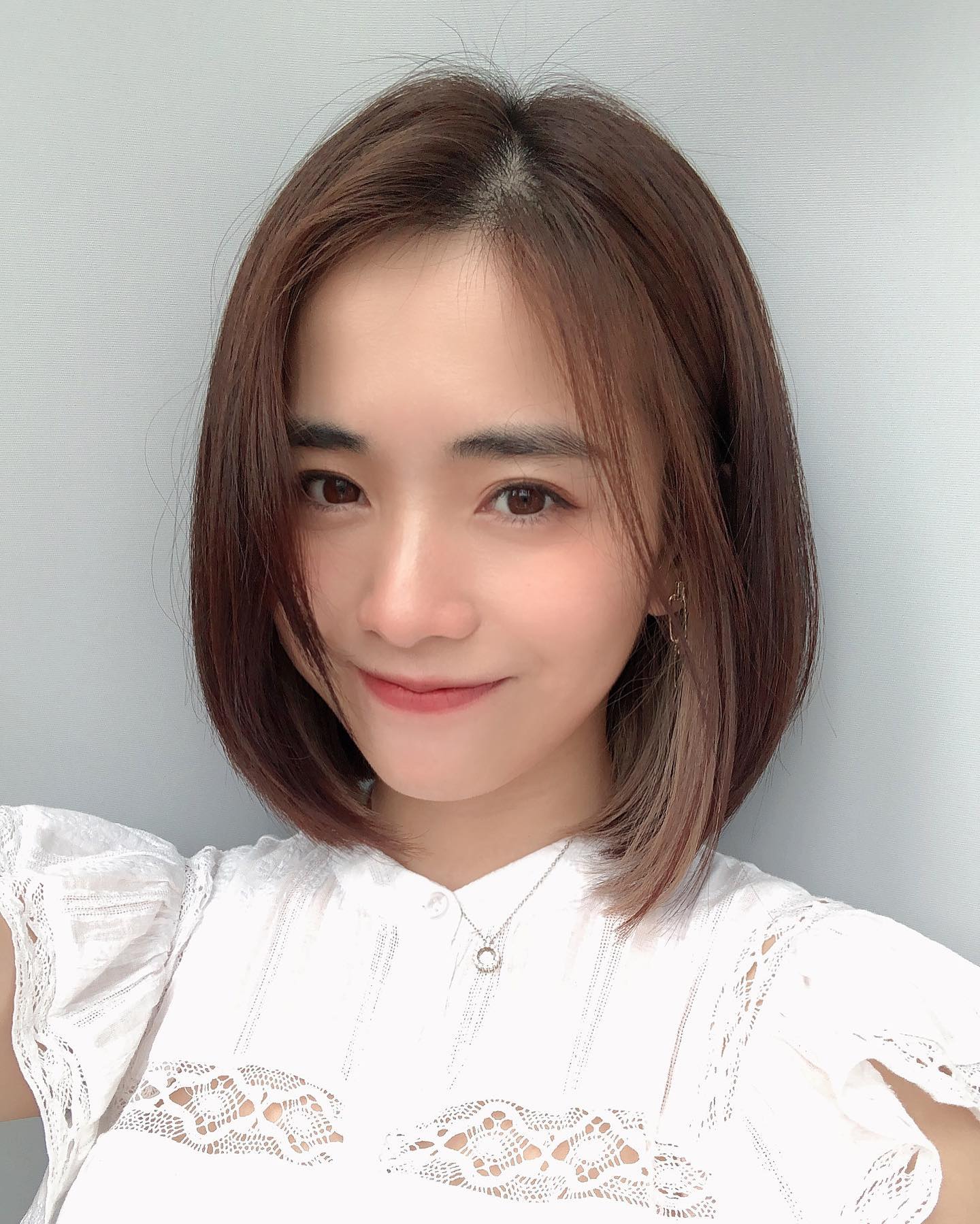 女星打AZ疫苗曝「5大副作用」!苦嘆頭暈「身邊所有東西都在轉」 分享舒緩秘招