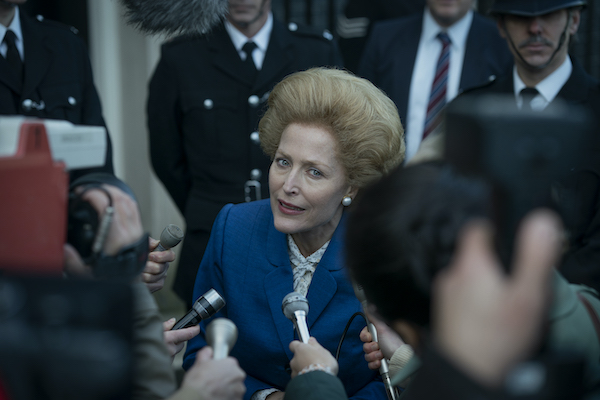 【編追戲劇】Netflix影集《王冠》橫掃金球獎,重現黛妃悲劇、皇室宮鬥真實到政府出面警告!