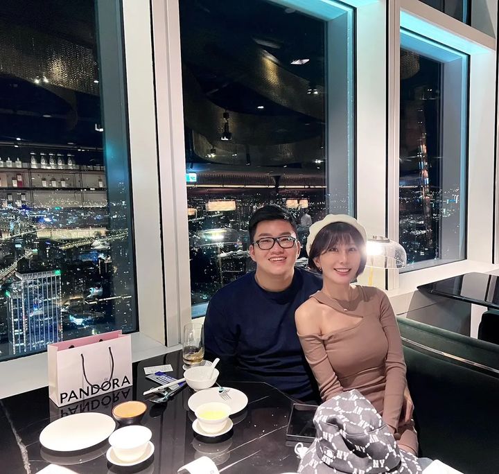 Joeman女友親揭交往已2年!大讚5優點「在我眼裡他真的挺帥的」 外貌挨轟高EQ回應