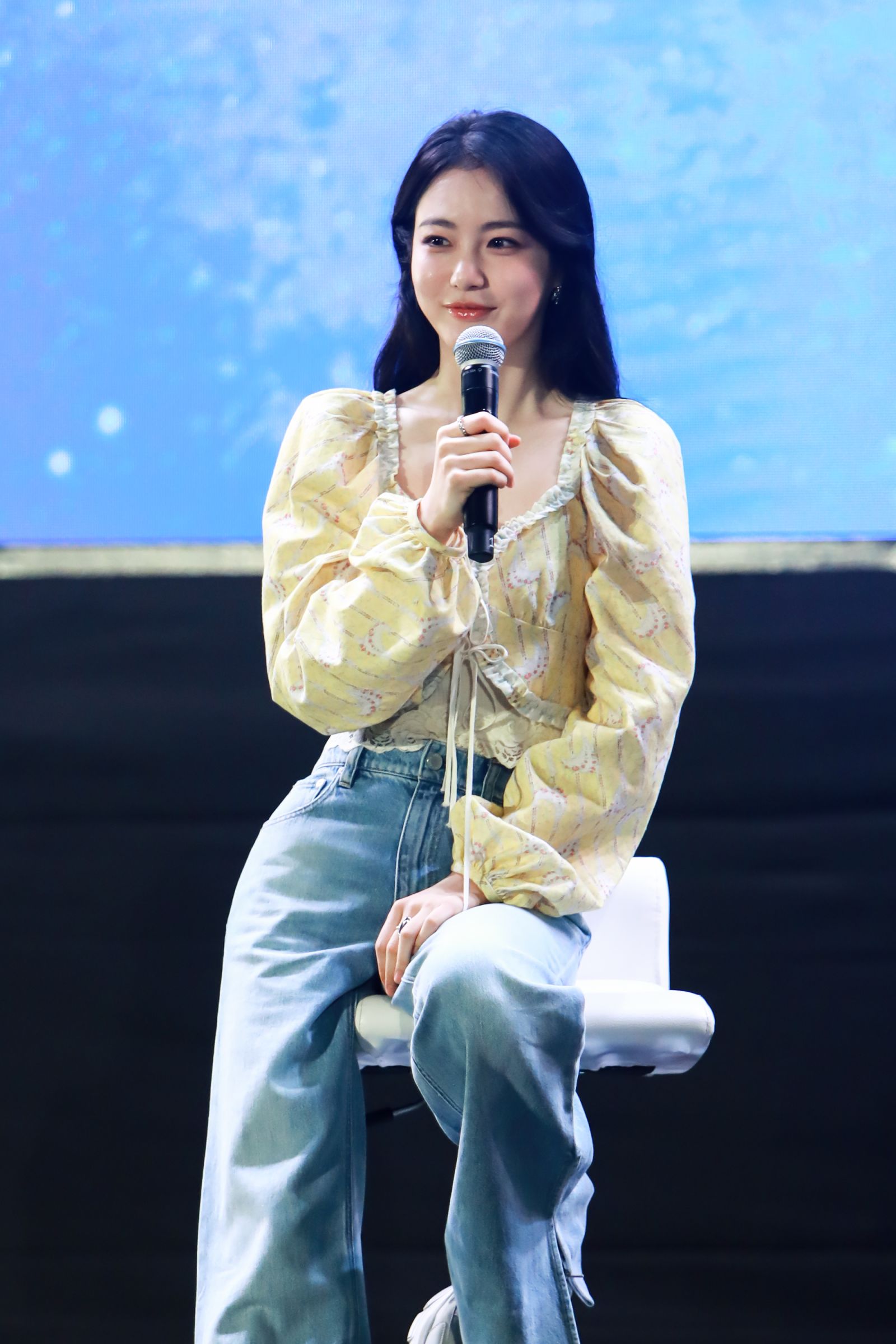 韓國大勢女星辛叡恩首次海外見面會 中韓雙語唱〈愛你〉熱跳BLACKPINK 、aespa、TWICE經典歌曲
