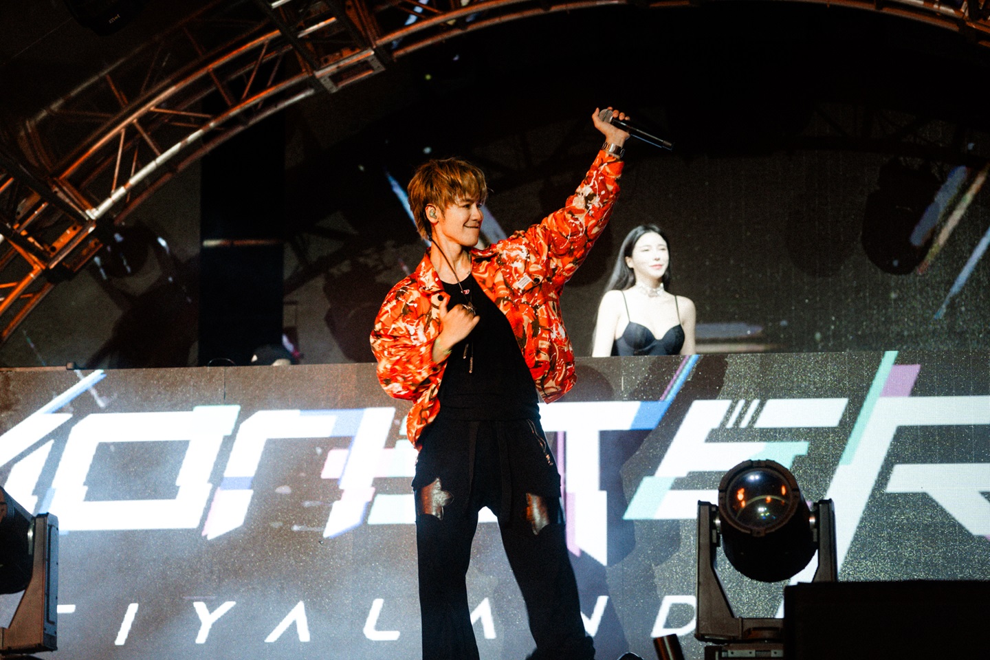 「全方位唱作歌手」鼓鼓呂思緯 重拾DJ身份壓軸登上「2024 台東電音派對」嗨翻台東公園