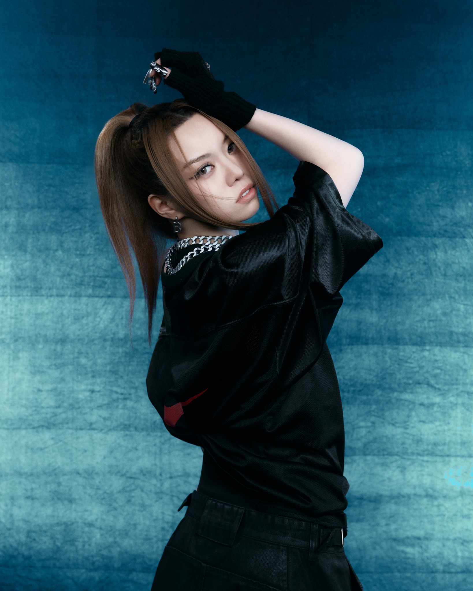 達人推推/繼MEOVV之後再出擊!Teddy打造「ALLDAY PROJECT」出道即登《VOGUE》,超狂成員陣容網讚:沒一個是普通人!
