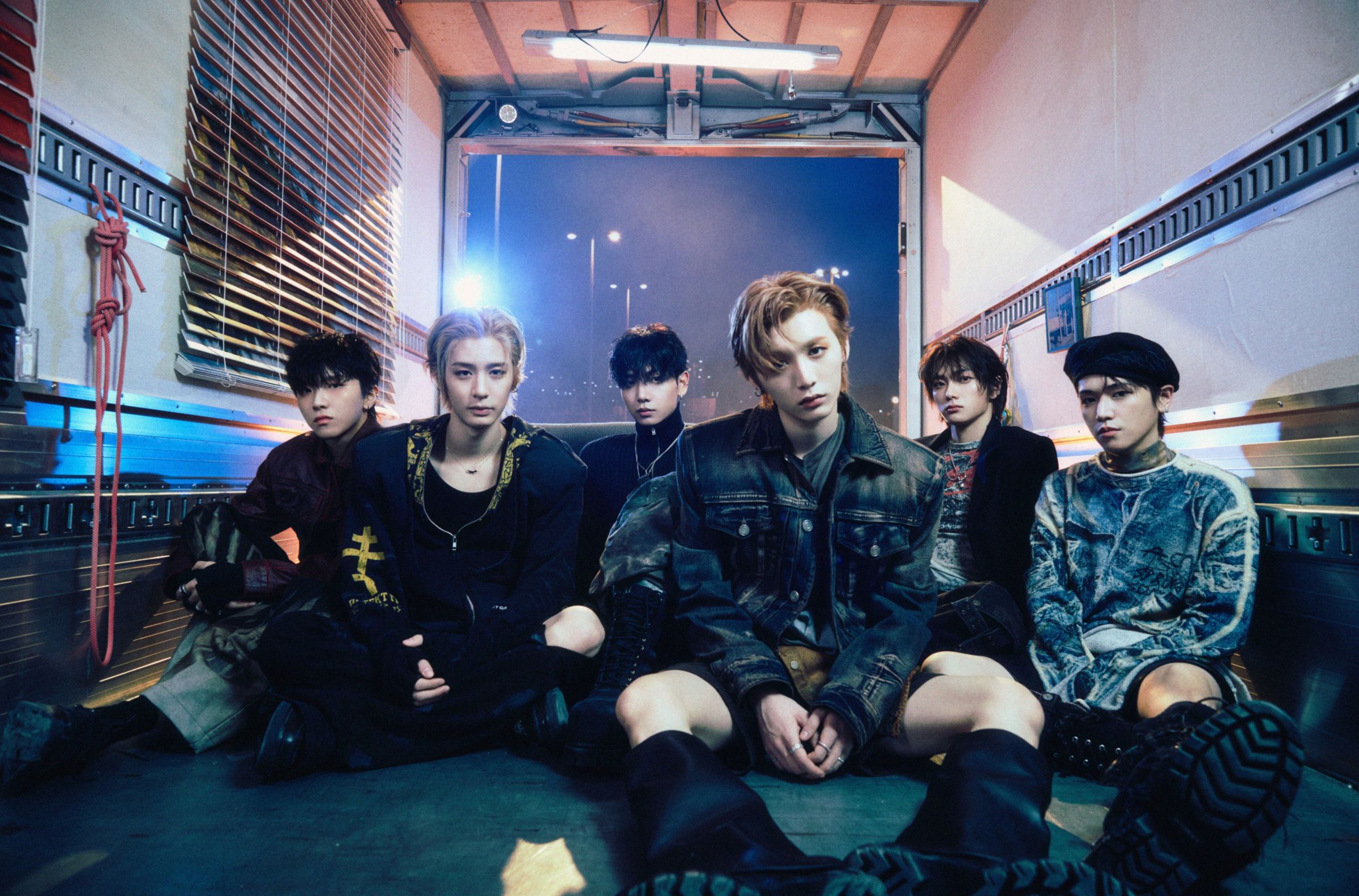 BOYNEXTDOOR 強勢回歸!迷你四輯《No Genre》橫掃榜單 勇奪 HANTEO 週榜雙冠王
