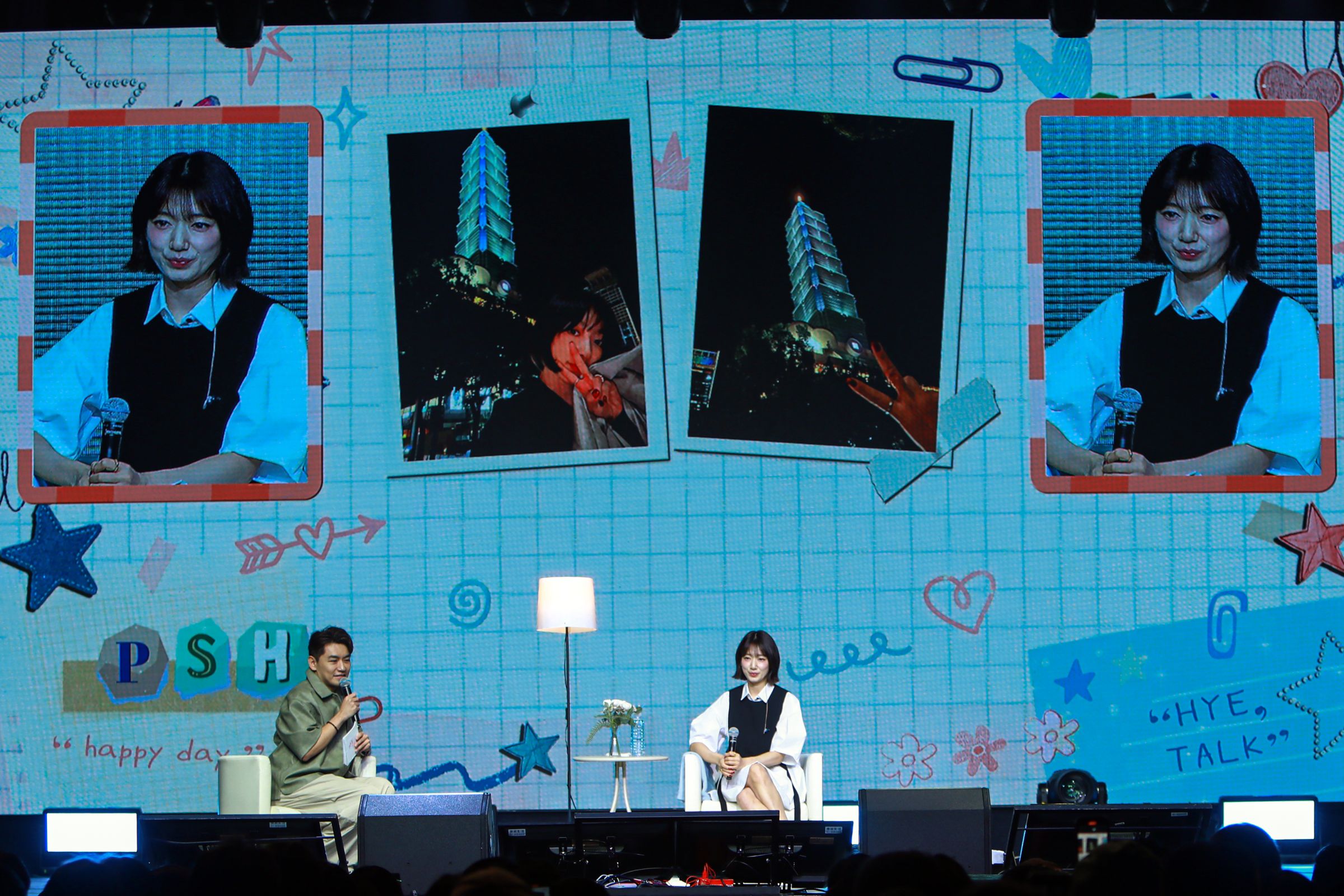 朴信惠「HYE, TALK」台北寵粉無極限!短髮亮相跳 Jennie、IVE 嗨翻全場!