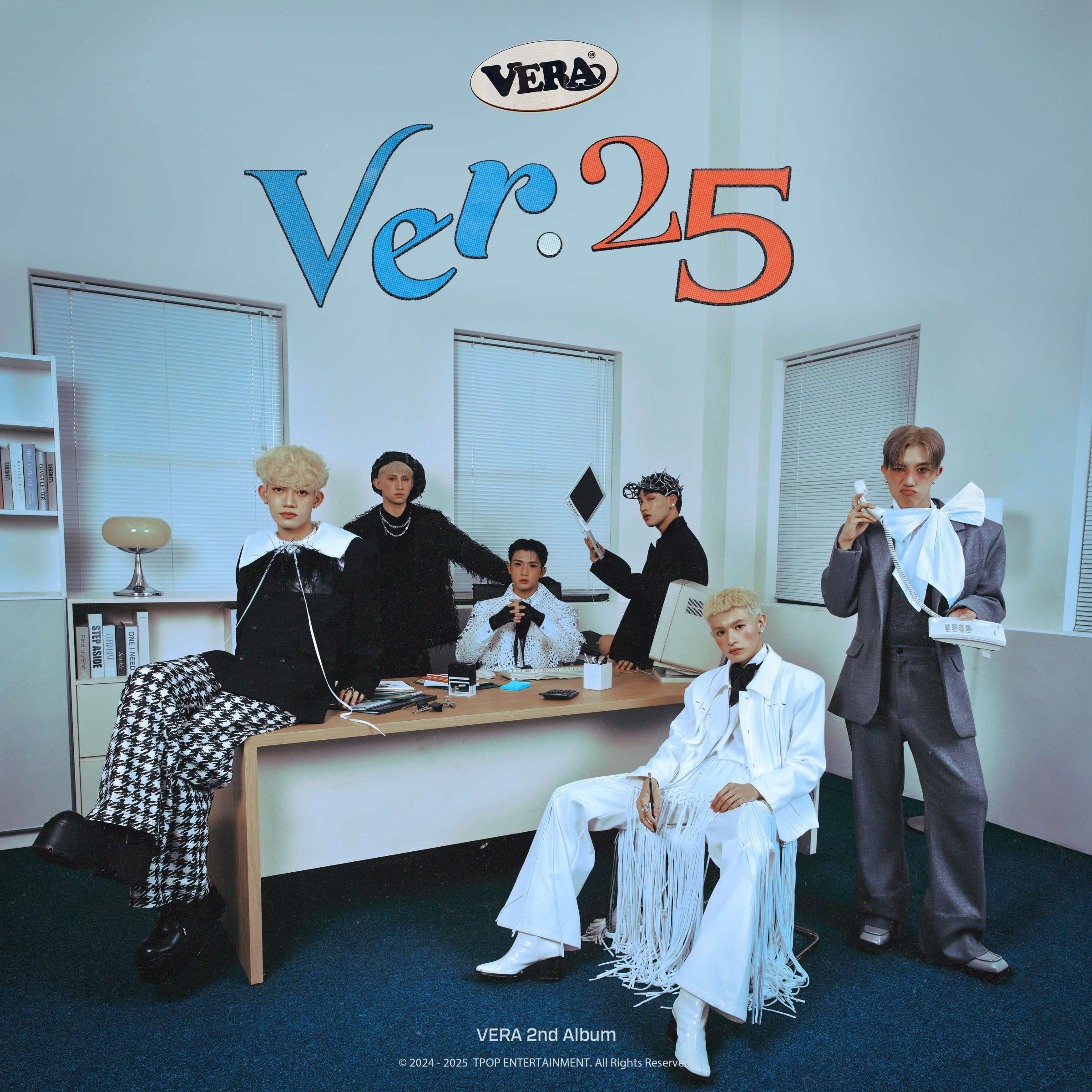 VERA 相隔 2 年推新專!迎向新境界造型大突破全員挑戰「辣帥風」