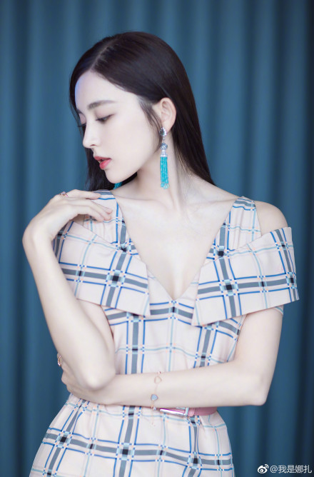 50868c3fly1fm2m5t1bj4j22kc3w44qp