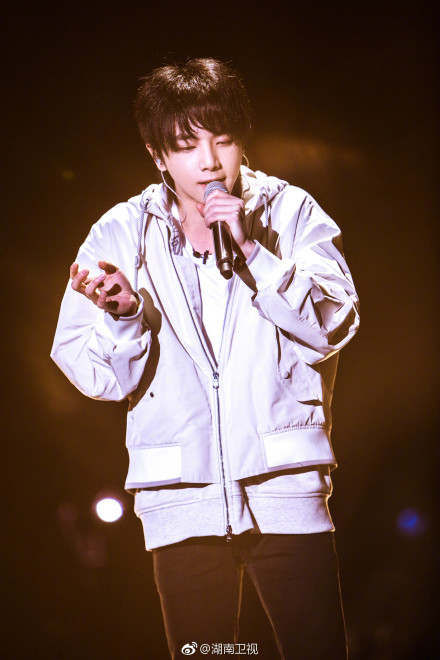 61ab8006ly1fntrvz9wujj216o1s0npe
