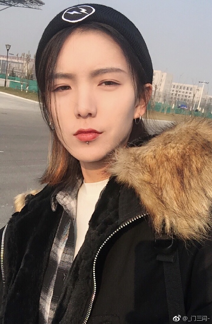 006ctwrgly1fm2dhhfpiij30k00uijwl