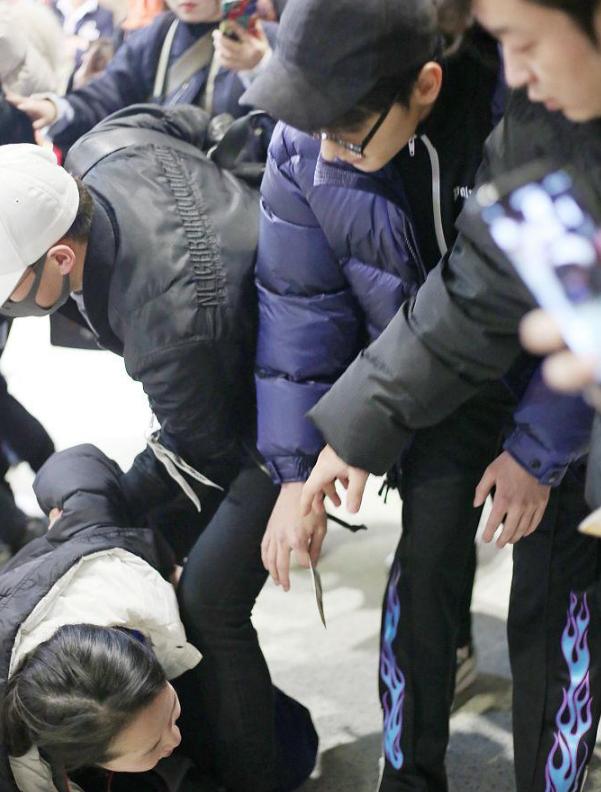 5r7q00047n52309q470q