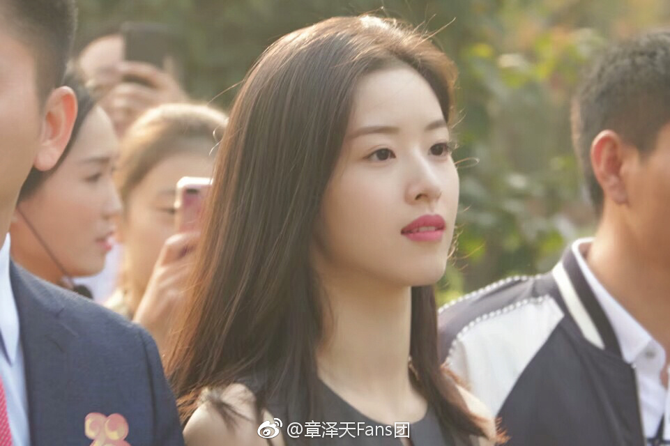 a4555003gy1fkznbkdp2tj20qp0hsds0