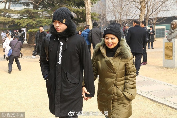 006yyhklgy1fp0z4xhu3kj30sg0iztce