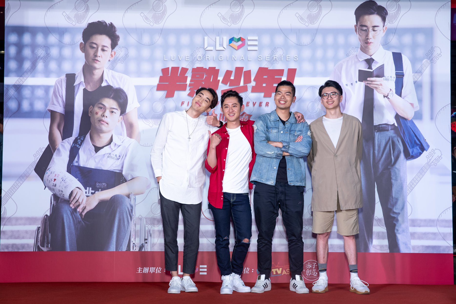 30741629_1958885347755532_2834732166875709440_o