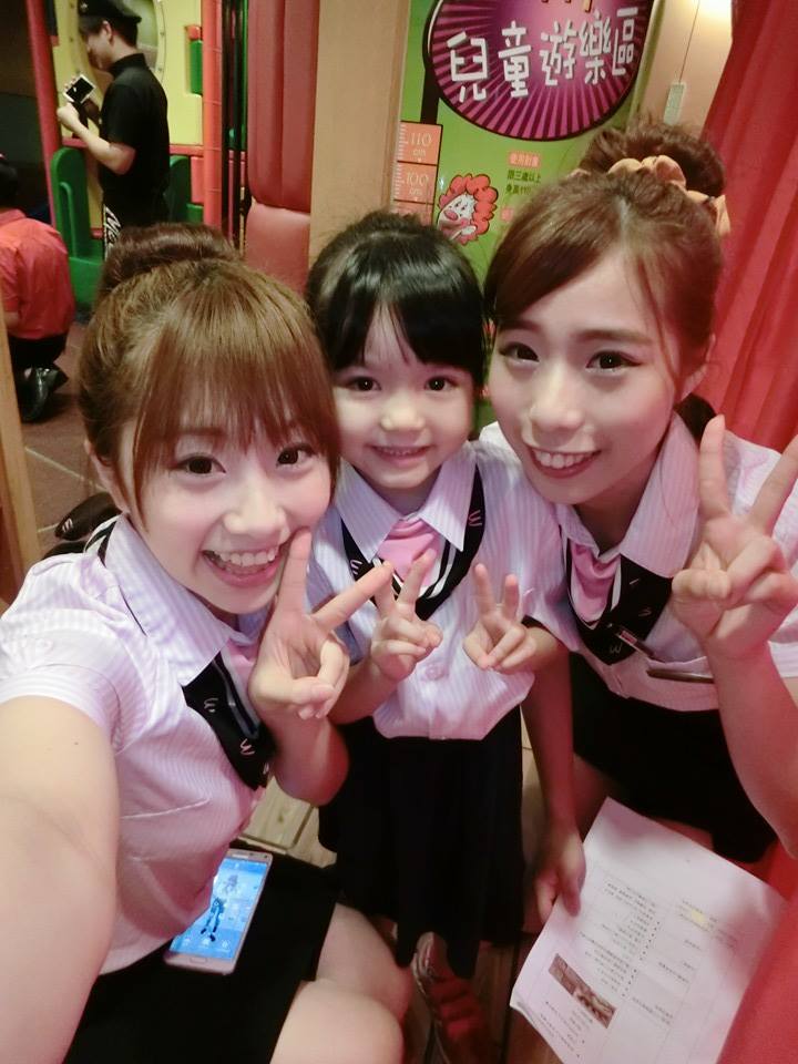 反骨甜心大方公開成網紅前職業!母胎美人「焦凡凡」五年前長髮飄逸脫俗萌樣出土