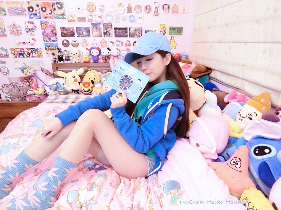 戴放大片被罵還遭酸像蛇精！直播主「白紀亞」IG爆氣澄清：再聲明我沒有整過型，微整都沒有！