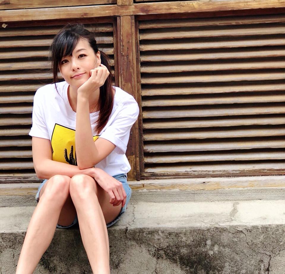 一度深陷憂鬱想輕生！甜美女星「李依瑾」自揭兒時瘡疤：險遭信任的鄰居性侵