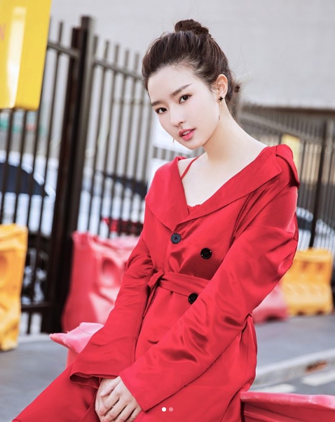 拍一張就被趕走!女星「陳語安」遭質疑「為拍美照」高速公路違規停車?火速出面澄清!