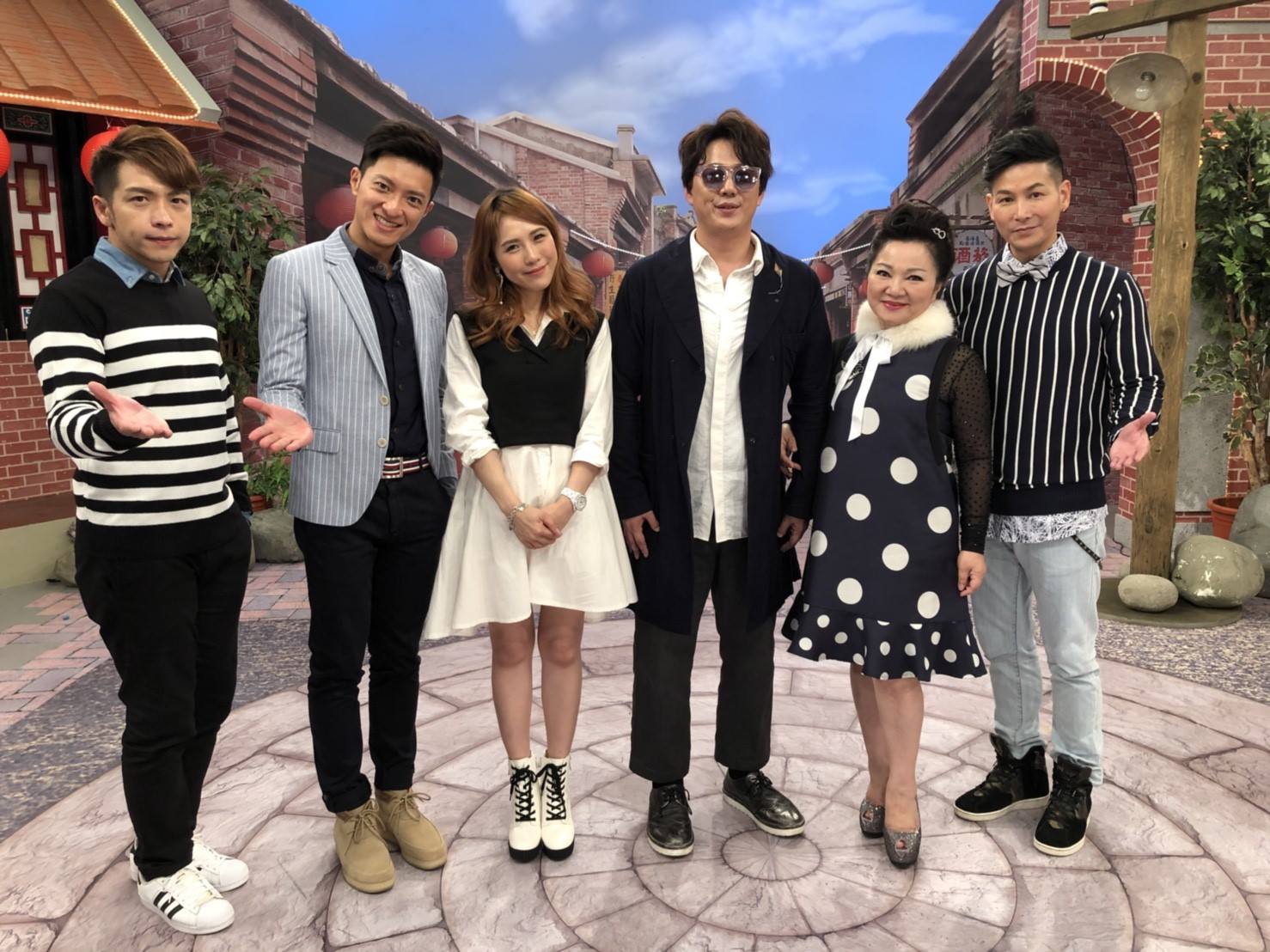 金鐘53／綜藝節目獎「大哥」成焦點？《大集合》、《小明星》老將帶新秀呼聲高！