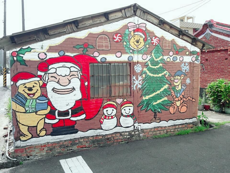 維尼粉一走進去就出不來了～台南最療癒的IG打卡景點—「小熊維尼彩繪村」