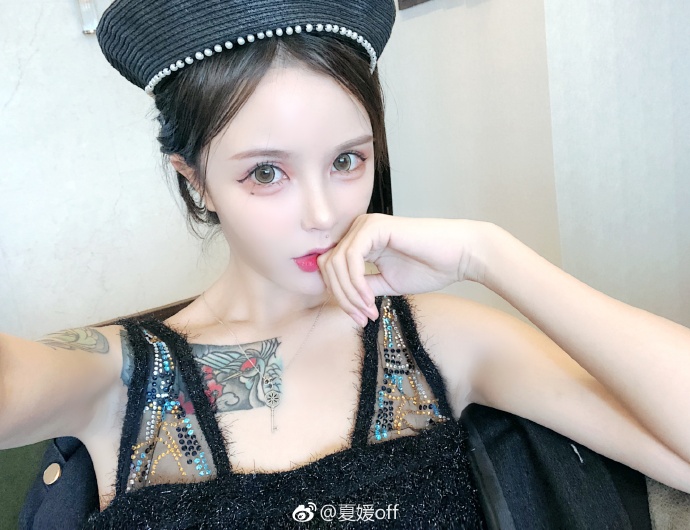 橡皮糖攻勢!30萬粉「網美」撒嬌「不介意當小三」 正宮爆氣揭「證據」公審