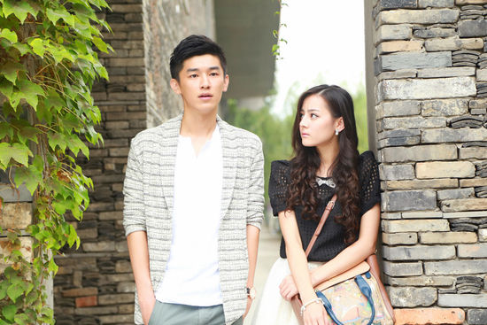 原來是老司機?!迪麗熱巴「激情片」曝光「銷魂表情」網嚇:說好的清純呢!