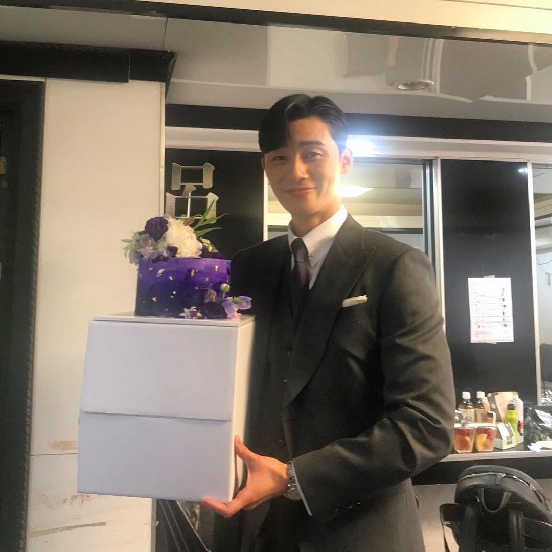 V「濕身泳照曝光」!「朴敘俊」海PO「男男湯」引粉尖叫!