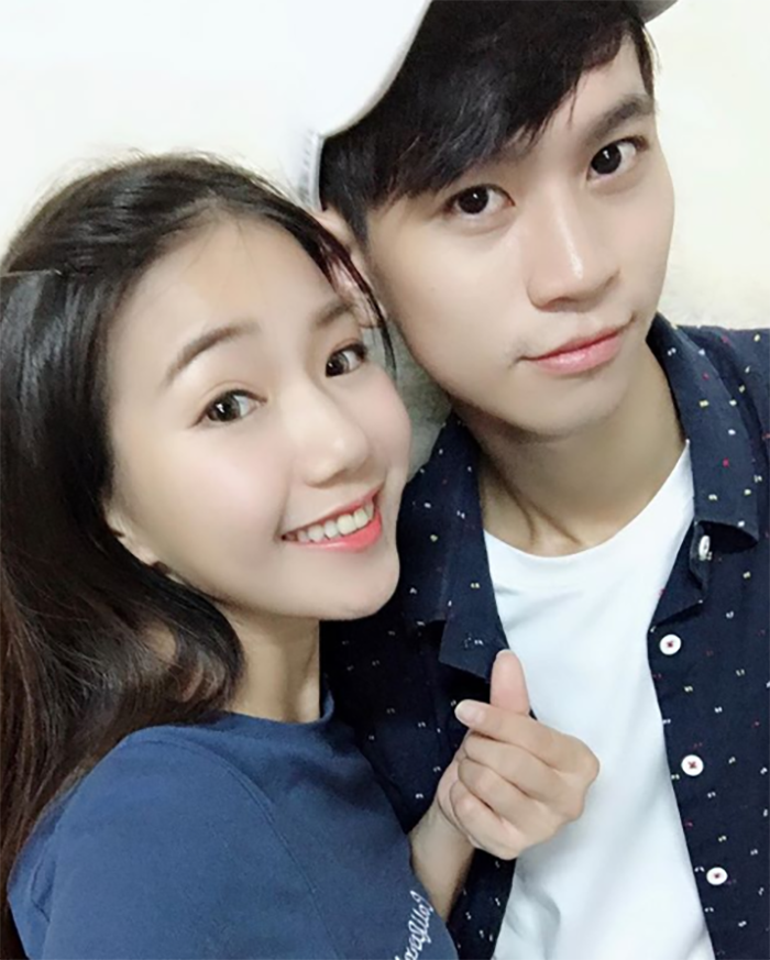 細肩帶「超胸正妹」坐對面！「Andy」焦躁「偷瞄」　「家寧」一句話「聖結石」大傻眼！