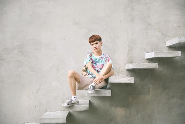 「媽媽過世」竟被媒體模糊焦點！「鍾明軒」坦言因此和爸爸失和：麻木到感覺不到痛