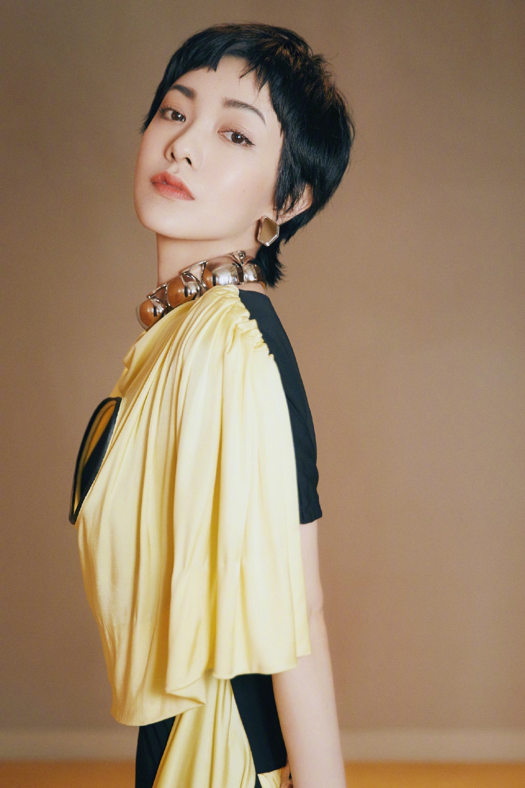 影 / 變成中國的形狀!郭采潔「超驚人口音」曝光 網傻眼:人民幣真香!