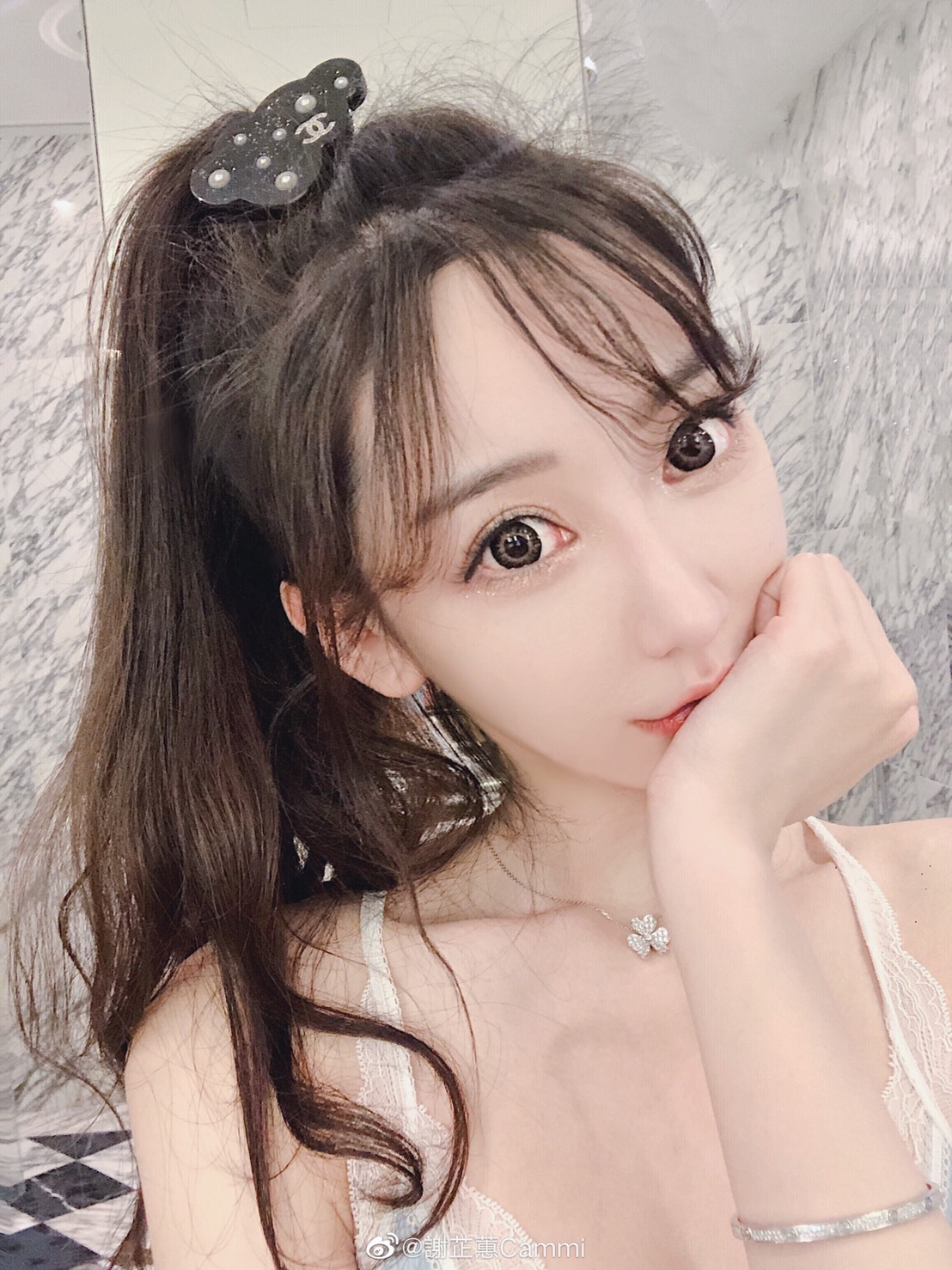 陳冠希「裸照女主角」近照曝光!全身上下「扭曲變形」 網嚇瘋:要去收驚了!